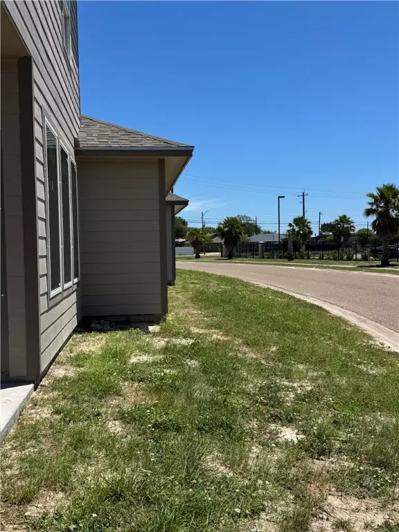 Exterior - 714 Mereet Dr, Corpus Christi, TX 78418 photo 4 of 5