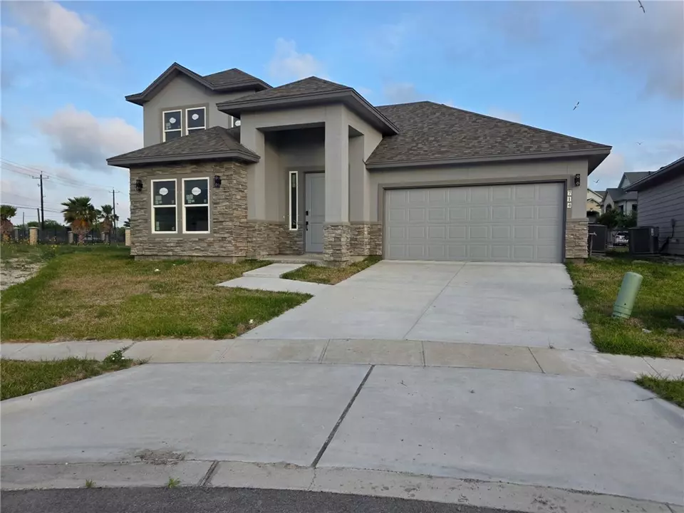 Exterior - 714 Mereet Dr, Corpus Christi, TX 78418 photo 3 of 5