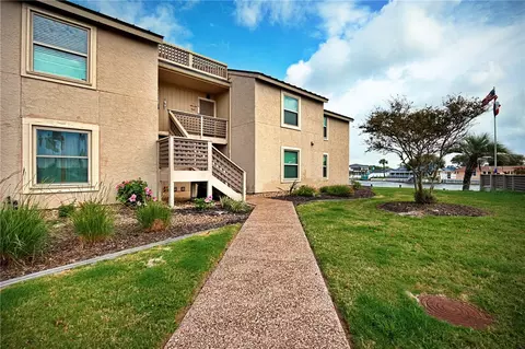 2516 Bayhouse Dr #2516, Rockport, TX 78382