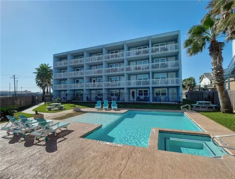 407 Beach Ave #112, Port Aransas, TX 78373