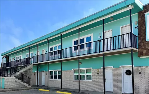 700 Island Retreat Rd #14, Port Aransas, TX 78373