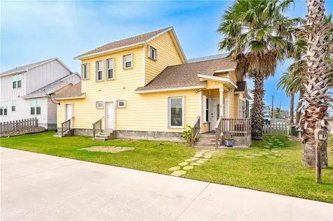 315 Oleander St #2B, Port Aransas, TX 78373