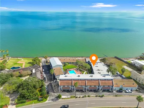 3402 Ocean Dr #16, Corpus Christi, TX 78411