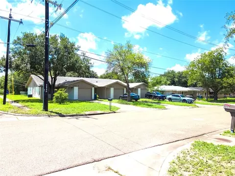 1200 Kline #ABC, Odem, TX 78370