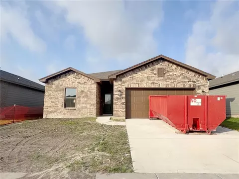 2105 Fury, Portland, TX 78374