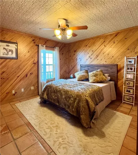 Bedroom - 5567 County Road 1441, Mathis, TX 78368 photo 4 of 7