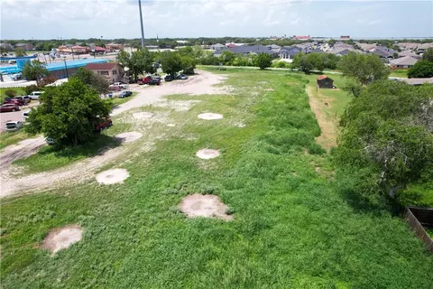 000 Leopard, Corpus Christi, TX 78410
