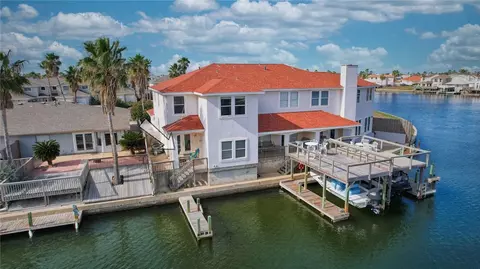 15410 Grass Cay Ct, Corpus Christi, TX 78418