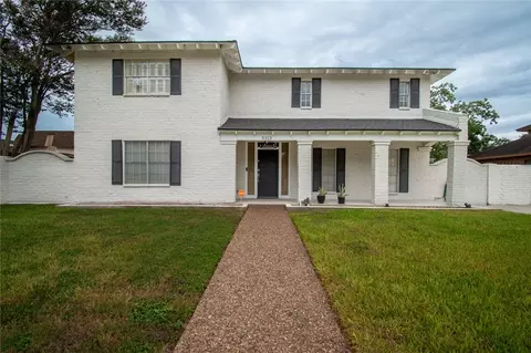 5313 River Oaks Dr, Corpus Christi, TX 78413