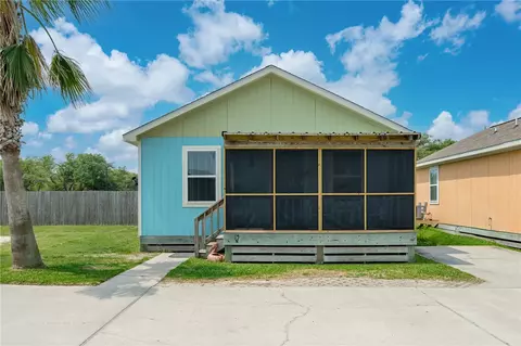 5481 Highway 35 N #15, Rockport, TX 78382