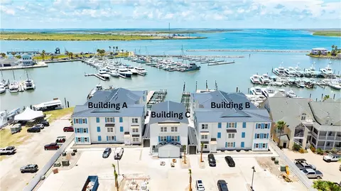 136 W Cotter Ave #7, Port Aransas, TX 78373
