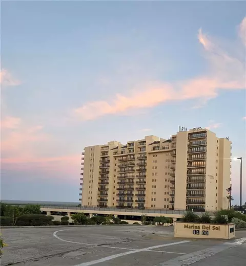1400 Ocean Dr #904A, Corpus Christi, TX 78404