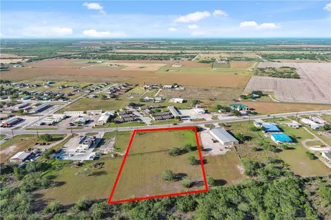 000 Orange Ave #LOT 7, Orange Grove, TX 78372
