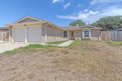2742 Bramblebush Dr, Corpus Christi, TX 78410