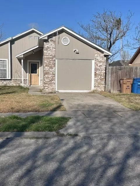 1330 Calle San Marcos, Corpus Christi, TX 78417