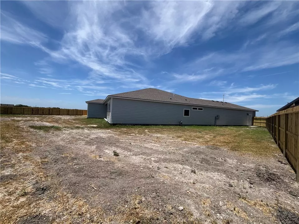 Exterior - 3114 Adak Ct, Corpus Christi, TX 78414 photo 4 of 5
