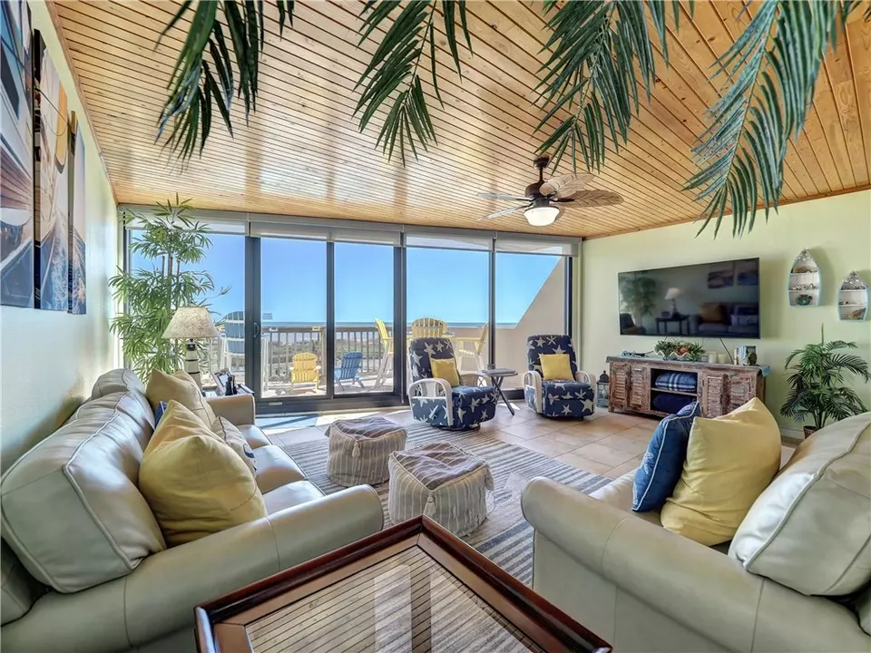 Living - 7477 State Highway 361 #310, Port Aransas, TX 78373 photo 2 of 4