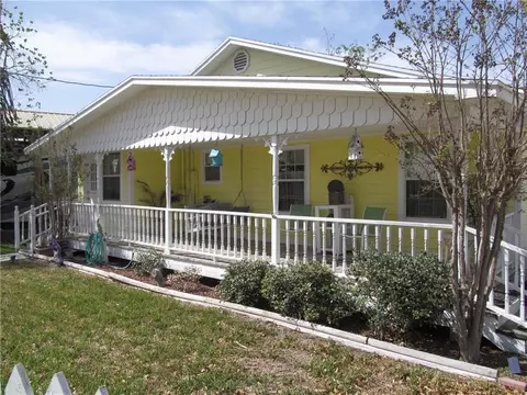 Exterior - 107 E Lakefield Dr, Mathis, TX 78368 photo 1 of 8