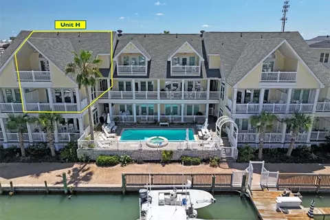 116 W Cotter Ave #H, Port Aransas, TX 78373