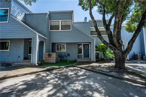 209 Forest Hls #121, Rockport, TX 78382