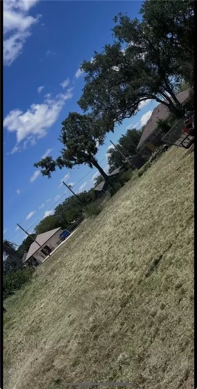 100 And 102 Broadway St, Alice, TX 78332