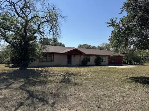 5996 Yucca, Beeville, TX 78102