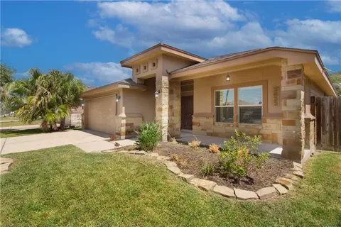 2633 Date Palm Dr, Corpus Christi, TX 78418