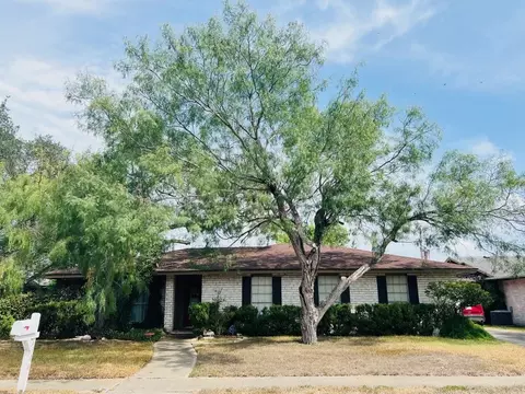 6306 Revolution Dr, Corpus Christi, TX 78413