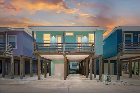2727 S 11th St #15, Port Aransas, TX 78373
