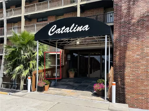 4334 Ocean Dr #203, Corpus Christi, TX 78412