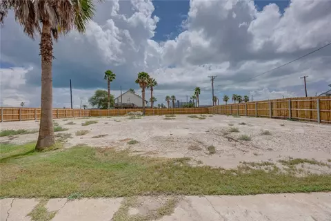 00 Plum St Blvd #LOT 2, Corpus Christi, TX 78402