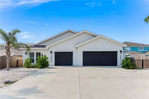 13981 Fortuna Bay Dr #A&B, Corpus Christi, TX 78418