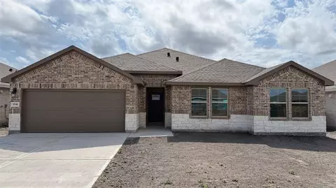 3541 Sahar Lake Dr, Robstown, TX 78380