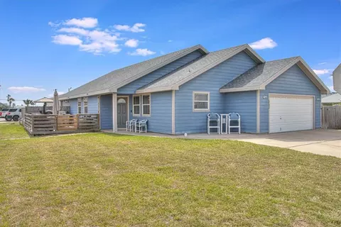 503 Rockport Channel, Port Aransas, TX 78373