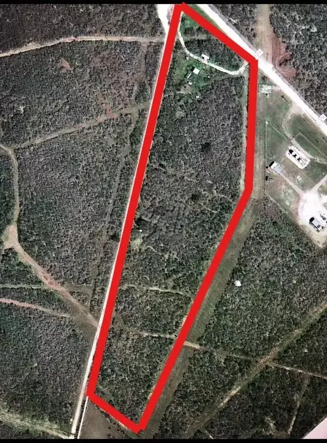 211 County Road 229 Cir, Three Rivers, TX 78071