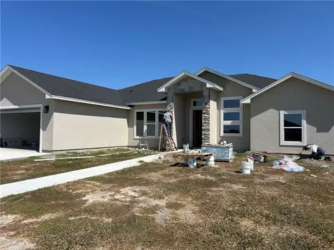 1514 Aegon Ct, Corpus Christi, TX 78415