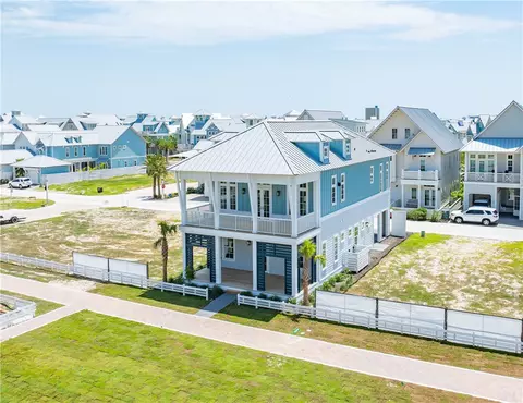 145 Barefoot Ln, Port Aransas, TX 78373