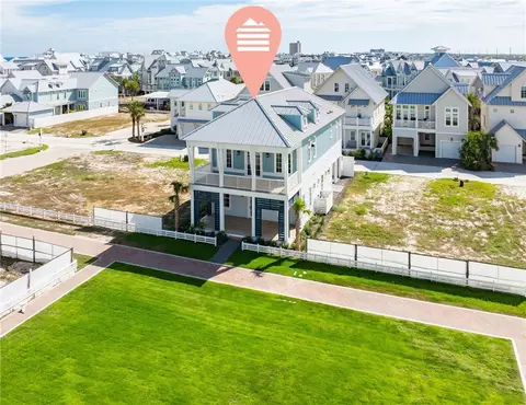 145 Barefoot Ln, Port Aransas, TX 78373