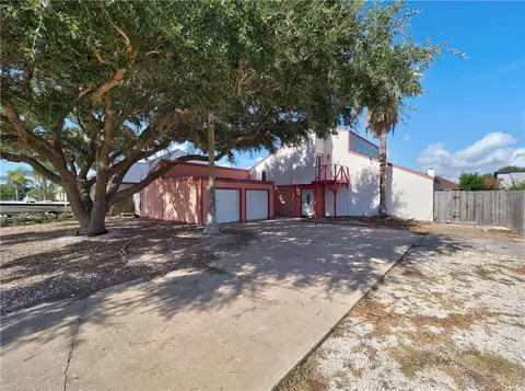 14321 Goldfish St, Corpus Christi, TX 78418