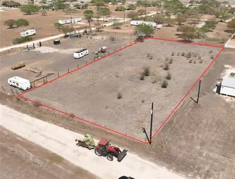 5386 Rivera St, Robstown, TX 78380