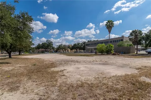 0 E 3rd St, Alice, TX 78332