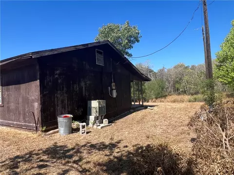 Exterior - 129 Mystic Dr, George West, TX 78022 photo 3 of 5