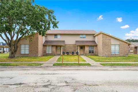 4209 Acushnet Dr #ABCD, Corpus Christi, TX 78413