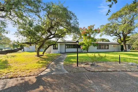 343 W Wheeler Ave, Aransas Pass, TX 78336