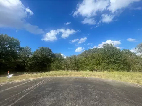 6488 Olivia, Bryan, TX 77808 photo 4