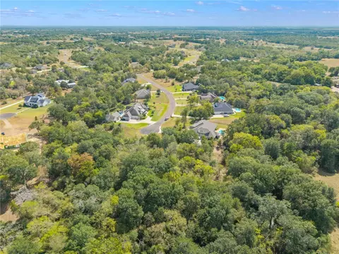 6489 Olivia, Bryan, TX 77808 photo 8
