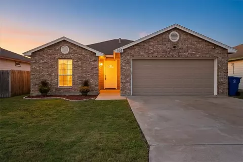 107 Fourth St, Odem, TX 78370