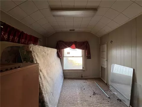 Bedroom - 113 4th St, Mathis, TX 78368 photo 1 of 3