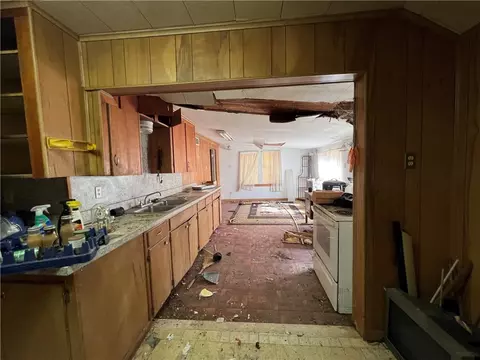 Kitchen - 113 4th St, Mathis, TX 78368 photo 1 of 2