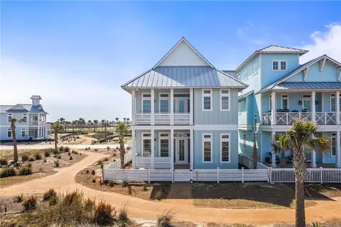 120 Lotus Ln, Port Aransas, TX 78373